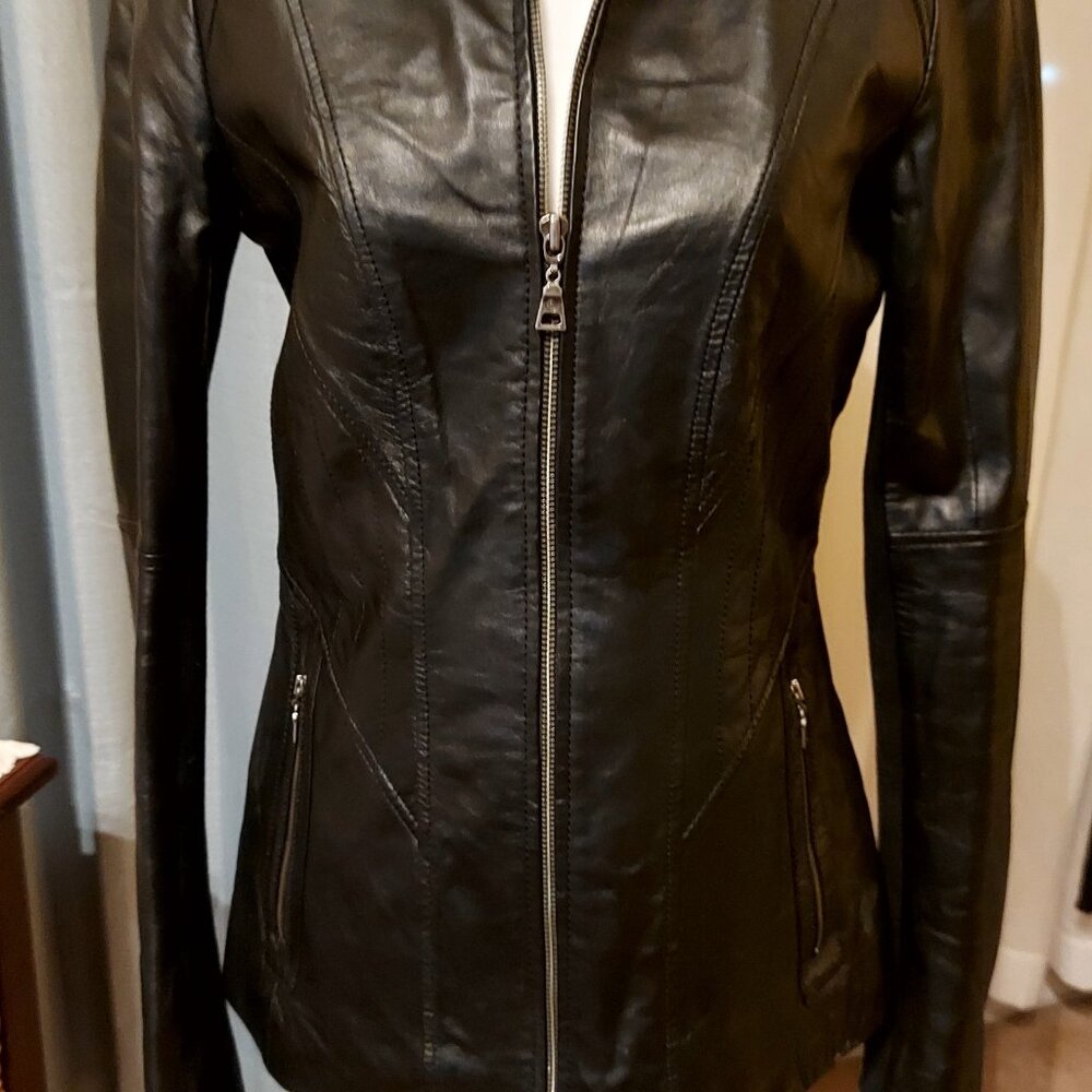 Danier Leather Jacket - Vintage - XS